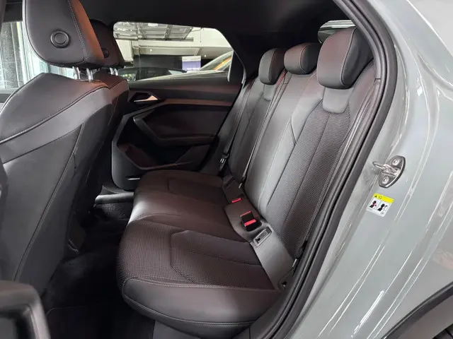 Audi A1 citycarver 35 TFSI S-Line Edition 2021 Benzine 22