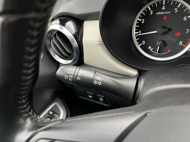 Nissan Micra 1.0 IG-T Tekna 2019 Benzine 27