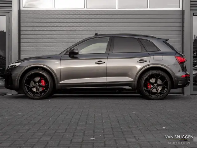 Audi Q5 55 TFSI e quattro S-Line 2022 Hybride Benzine 12