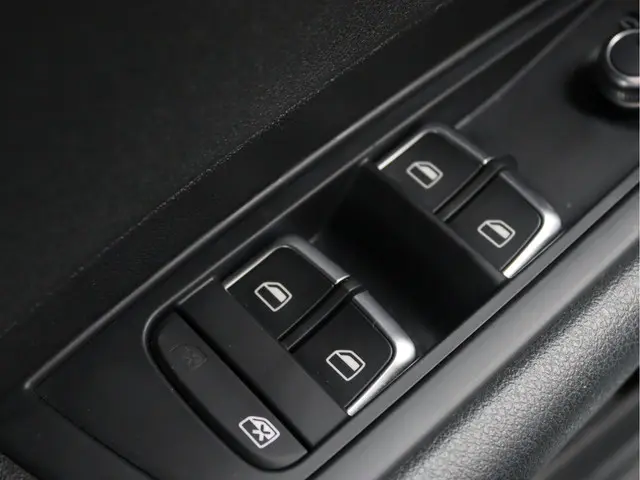 Audi A1 Sportback 1.0 TFSI S-line 2018 Benzine 25