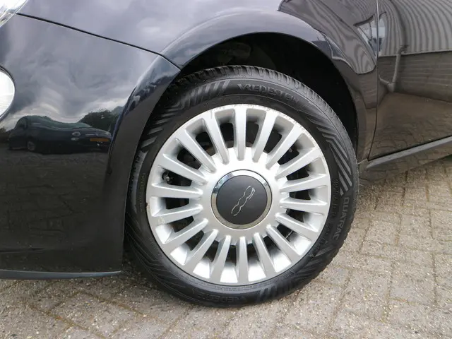 Fiat 500 1.2 Lounge 2013 Benzine 2