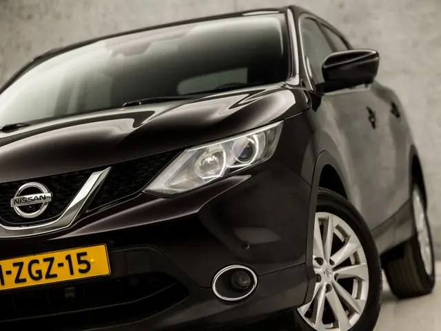 Nissan QASHQAI 1.2 Connect Sport 2014 Benzine 16
