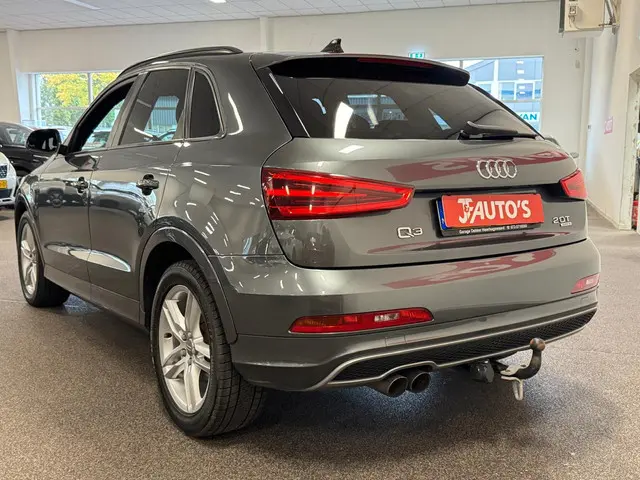 Audi Q3 2.0 TFSI quattro Pro Line S 2014 Benzine 4