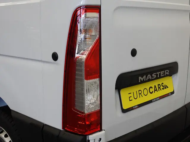 Renault Master T33 2.3 dCi 135 L2H2 2024 Diesel 7