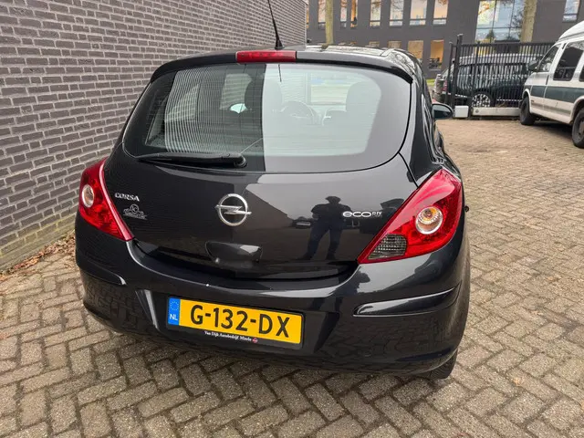 Opel Corsa 1.2 EcoFlex Selection 2013 Benzine 11
