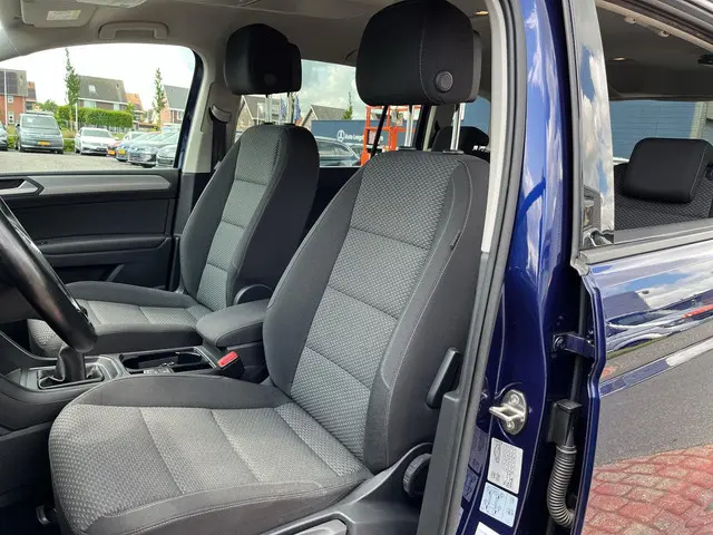 Volkswagen Touran 1.2 TSI Comfortline 7p 2016 Benzine 4