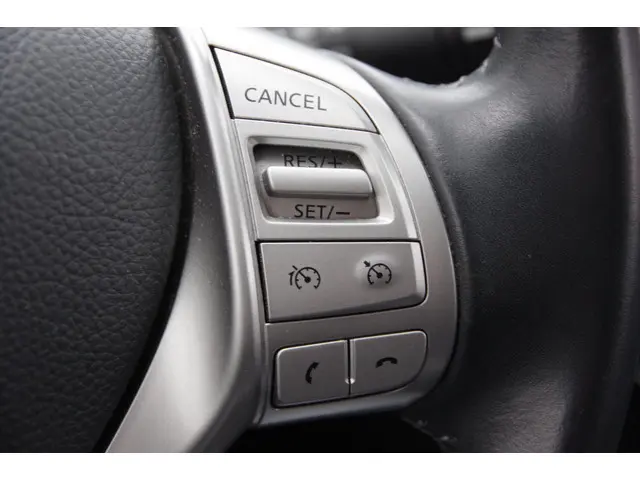 Nissan Pulsar 1.2 DIG-T N-Connecta 2017 Benzine 12