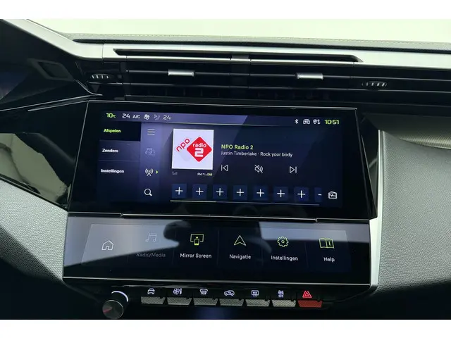 Peugeot 308 1.2T GT 2023 Benzine 28