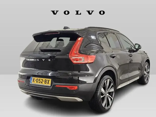 Volvo XC40 3