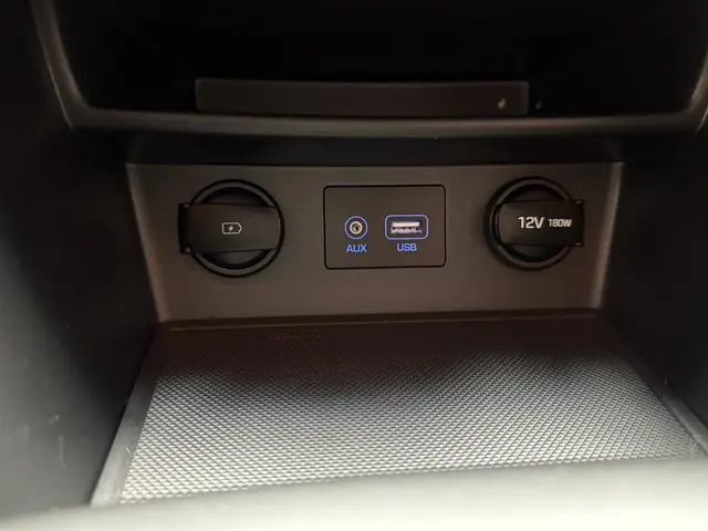Hyundai Kona 1.0 T-GDI i-Drive 2019 Benzine 12