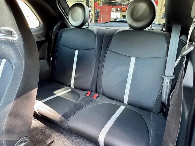 Fiat 500 1.4-16V Abarth 2013 Benzine 14