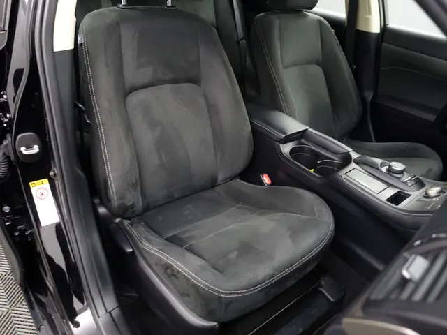 Lexus CT 200h Business Line 2019 Hybride Benzine 3