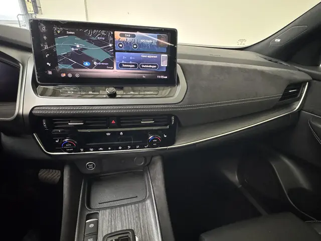 Nissan QASHQAI 1.3 MHEV Xtronic Tekna Plus 2025 Benzine 31