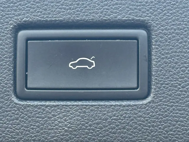 Volkswagen T-Roc 1.5 TSI Style Business 2021 Benzine 11