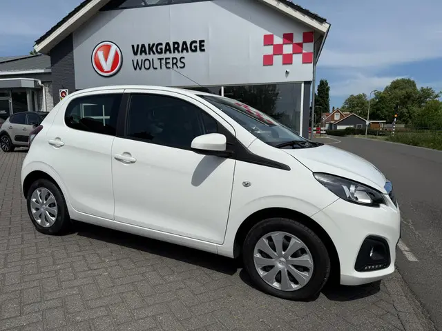 Peugeot 108 1.0 e-VTi Active 2018 Benzine 2
