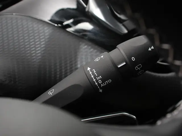 Peugeot 208 1.2 PureTech Allure 2019 Benzine 13