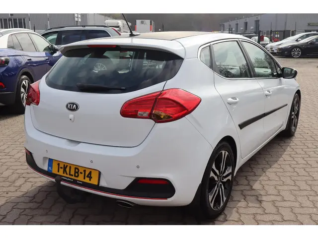 Kia cee'd 1.6 GDI Business Pack 2013 Benzine 5