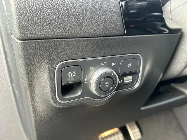 Mercedes-Benz EQA 250+ AMG Line 71 kWh 2023 Elektrisch 22