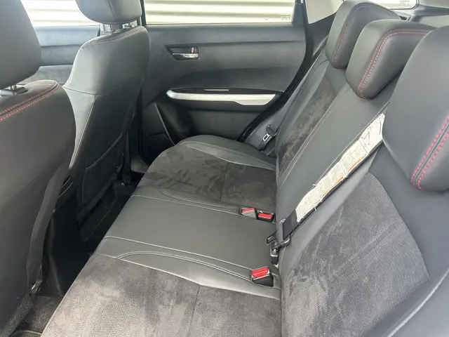 Suzuki Vitara 1.4 S Allgrip Automaat 2018 Benzine 23