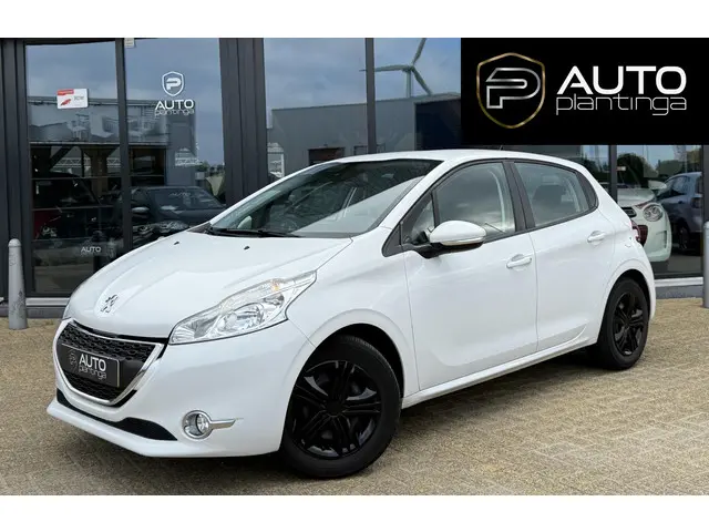 Peugeot 208 1.2 VTi Envy 2014 Benzine