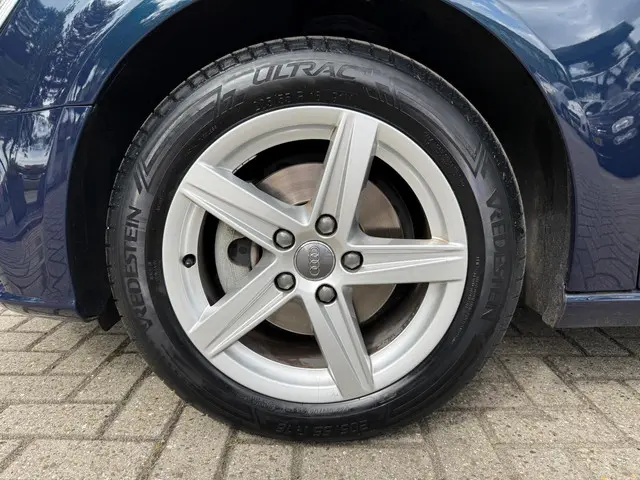 Audi A3 Sportback 1.5 TFSI CoD Pro Line 2018 Benzine 36