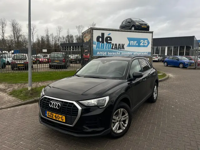 Audi Q3 45 TFSI e edition Plug-in 2024 Hybride Benzine