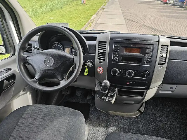 Mercedes-Benz Sprinter 513 2015 Diesel 8