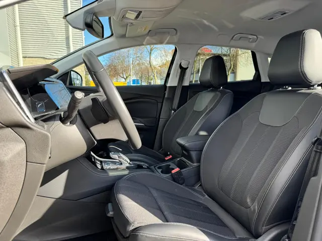Opel Grandland 1.2 Turbo GS 2023 Benzine 10