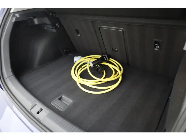 Volkswagen e-Golf | Navi | 2018 Elektrisch 27