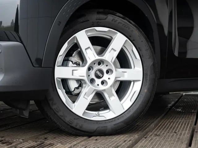 MINI Countryman E 2025 Elektrisch 14