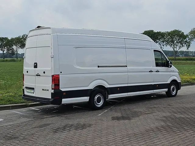 MAN TGE 3.180 2020 Diesel 3