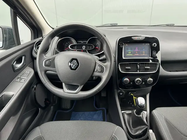 Renault Clio Estate 0.9 TCe Zen AIRCO | NAVI ! 2018 Benzine 10