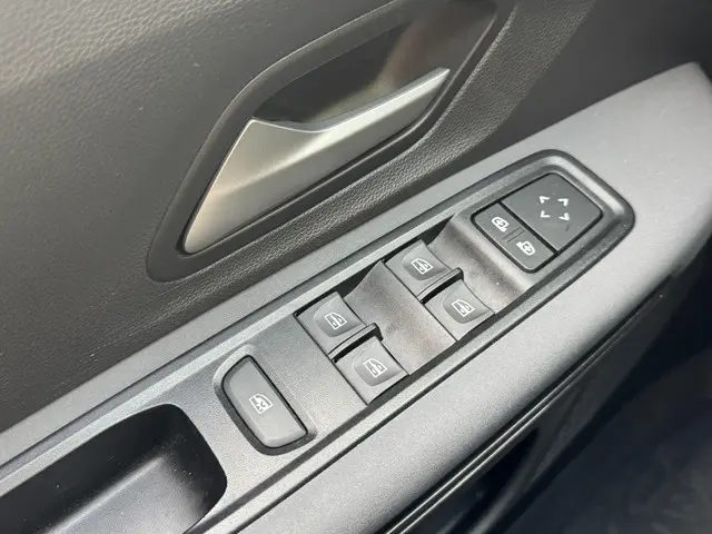 Dacia Sandero Stepway 1.0 TCe 90 Extreme 2024 Benzine 14