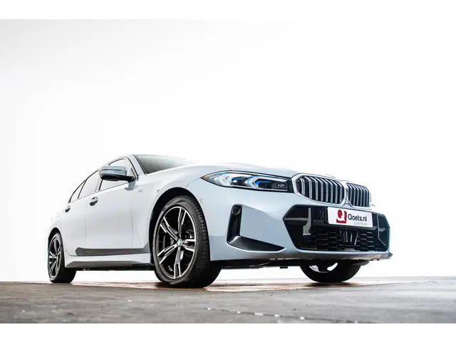 BMW 3 Serie 330e 2025 Hybride Benzine 52