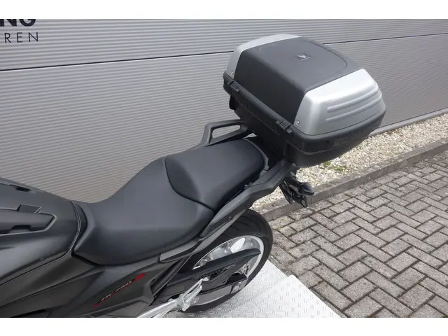 Honda NC 750 X ABS 2016 Benzine 34