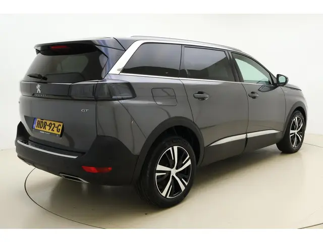 Peugeot 5008 2