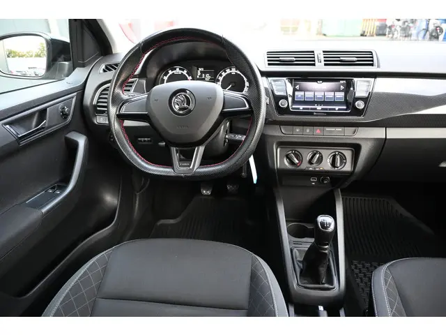 Škoda Fabia Combi 1.0 TSI Business Edition 2019 Benzine 23