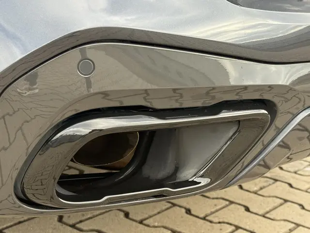 BMW X5 xDrive45e High Executive 2021 Hybride Benzine 24