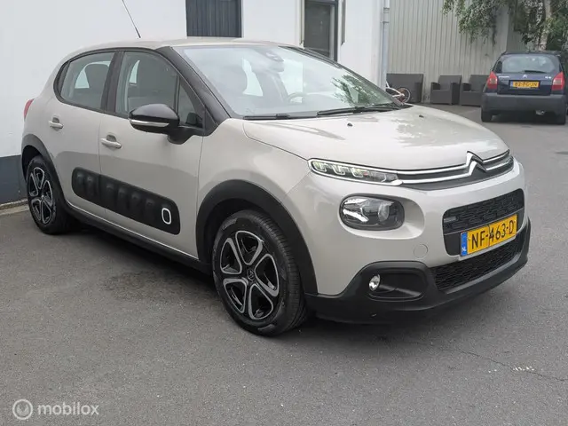 Citroën C3 1.2 PureTech ELLE 2017 Benzine 3
