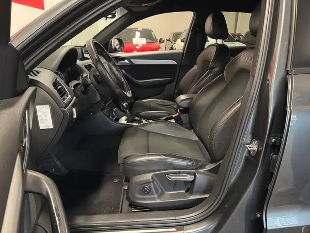 Audi Q3 2.0 TFSI quattro Pro Line S 2014 Benzine 12