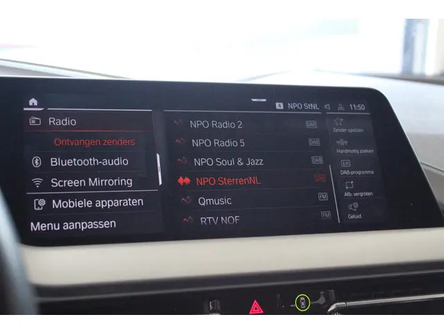 BMW 1 Serie 116d Business Edition 2022 Diesel 27