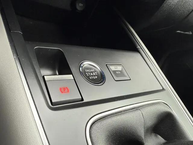 Citroën C5 Aircross 1.2 PureTech Business 2020 Benzine 22