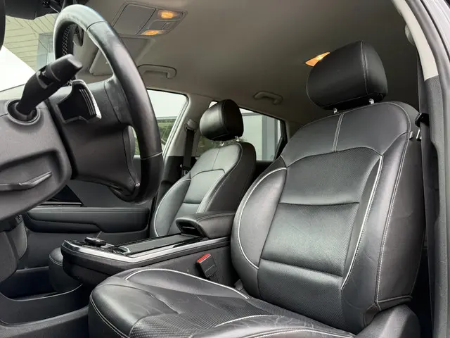 Kia e-Niro ExecutiveLine 64 kWh 2020 Elektrisch 10