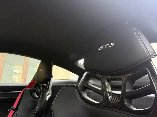 Porsche 911 4.0 GT3 2023 Benzine 26