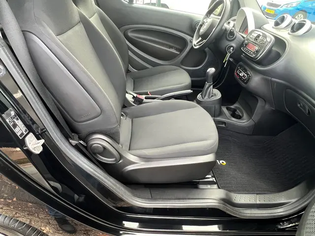 Smart Fortwo 1.0 Pure 65.000 km NL-AUTO NAP 2016 Benzine 15