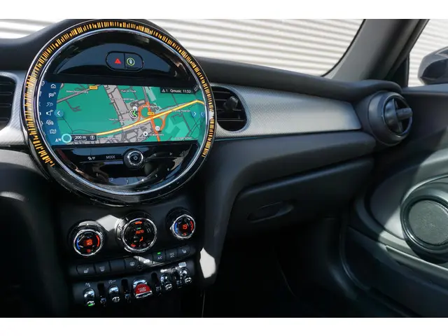 MINI 3-Deurs Cooper S 2021 Benzine 11