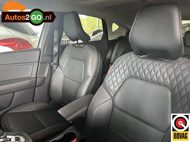 Renault Captur 1.3 TCe 140 Initiale Paris 2021 Benzine 22