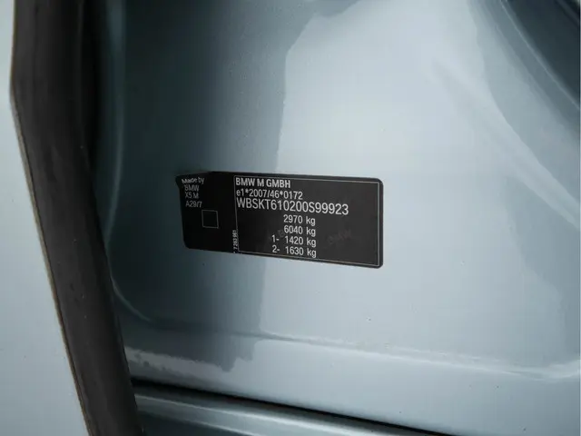 BMW X5 M High Executive M-Sportpack 2016 Benzine 38