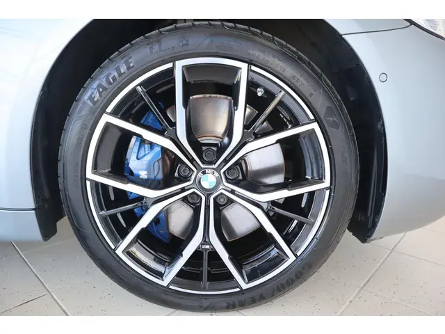 BMW 5 Serie Sedan 545e xDrive 2021 Hybride Benzine 6