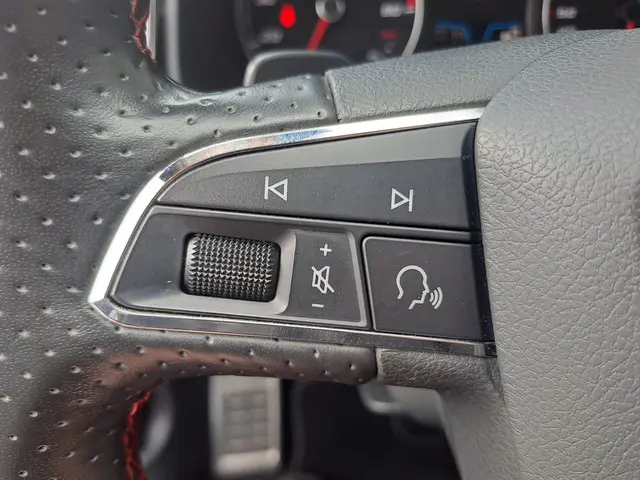 SEAT Ateca 2.0 EcoTSI FR 4DRIVE 2018 Benzine 10